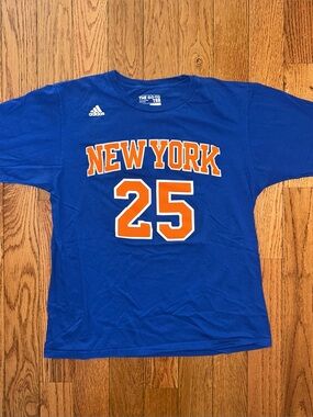 Derrick Rose New York Knicks Adidas Go-To Sewn T-Shirt Size Large
